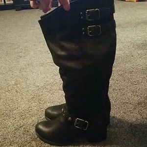 Carlos Santana Tall black boots